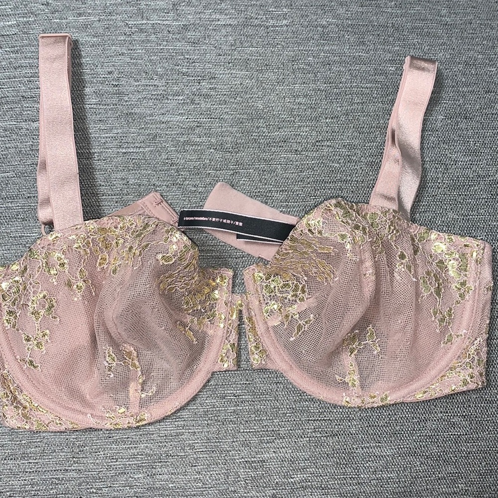 Victoria secret bra